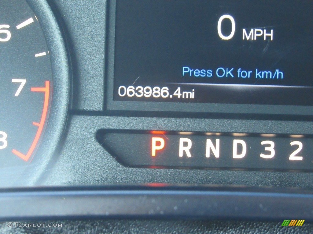 2016 F150 XL SuperCrew - Oxford White / Medium Earth Gray photo #20