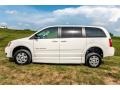 Stone White - Grand Caravan SE Photo No. 11