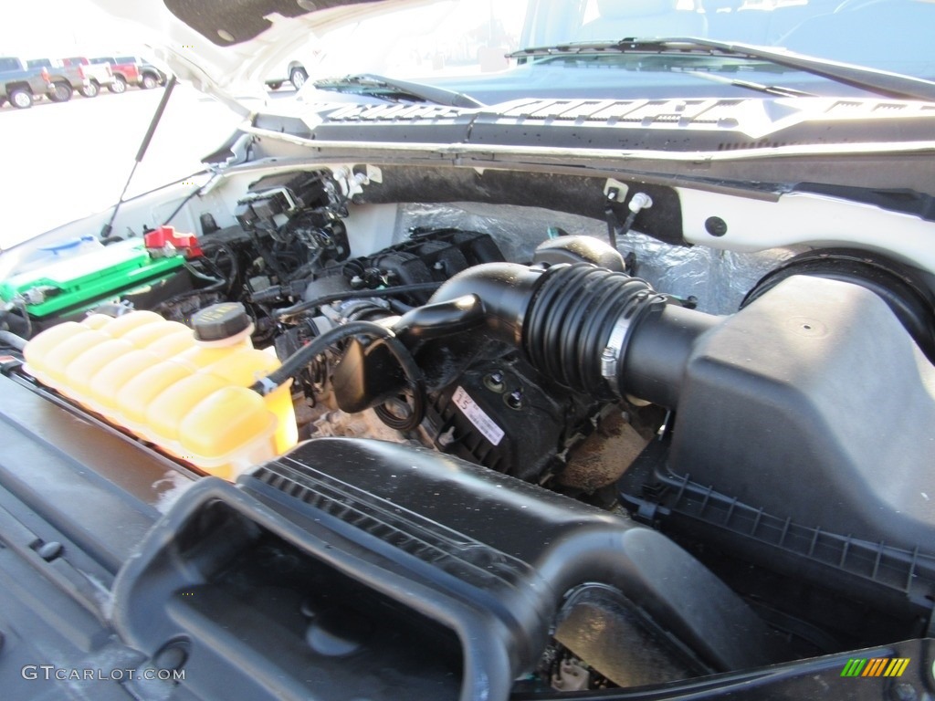 2016 F150 XL SuperCrew - Oxford White / Medium Earth Gray photo #45