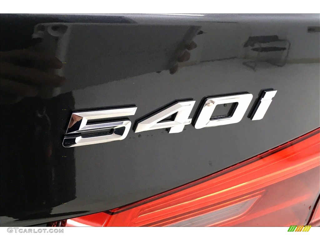 2017 5 Series 540i Sedan - Dark Graphite Metallic / Ivory White photo #7
