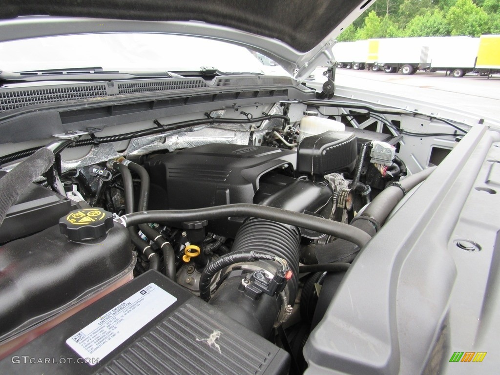 2016 GMC Sierra 2500HD Double Cab 4x4 Engine Photos
