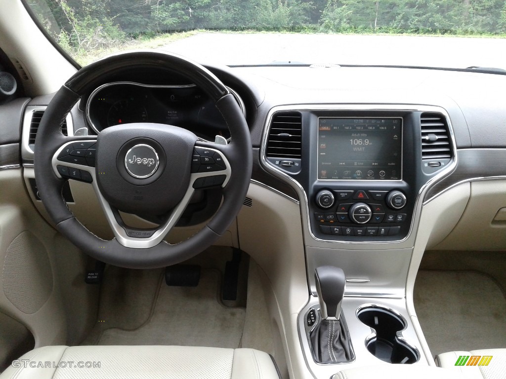 2017 Grand Cherokee Overland 4x4 - Bright White / Brown/Light Frost Beige photo #19