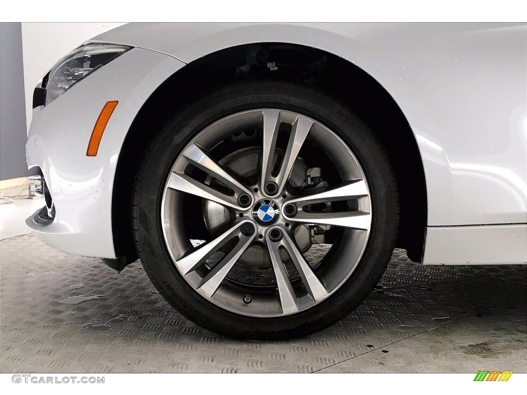 2017 BMW 3 Series 330i xDrive Sports Wagon Wheel Photos