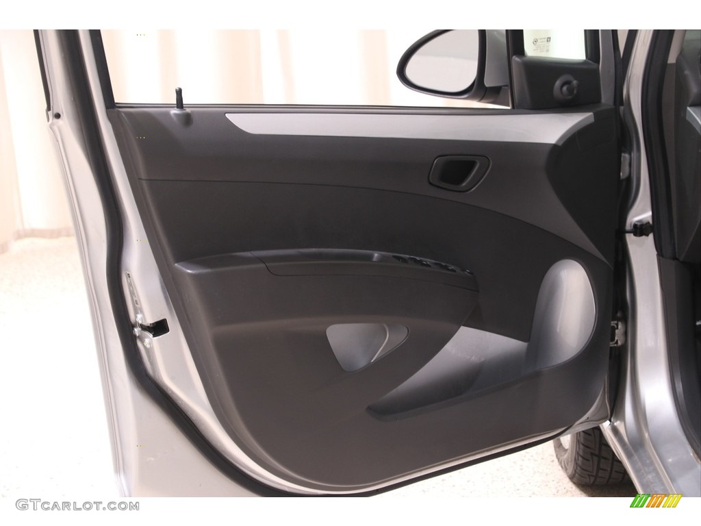 2014 Spark LS - Silver Ice / Silver/Silver photo #4