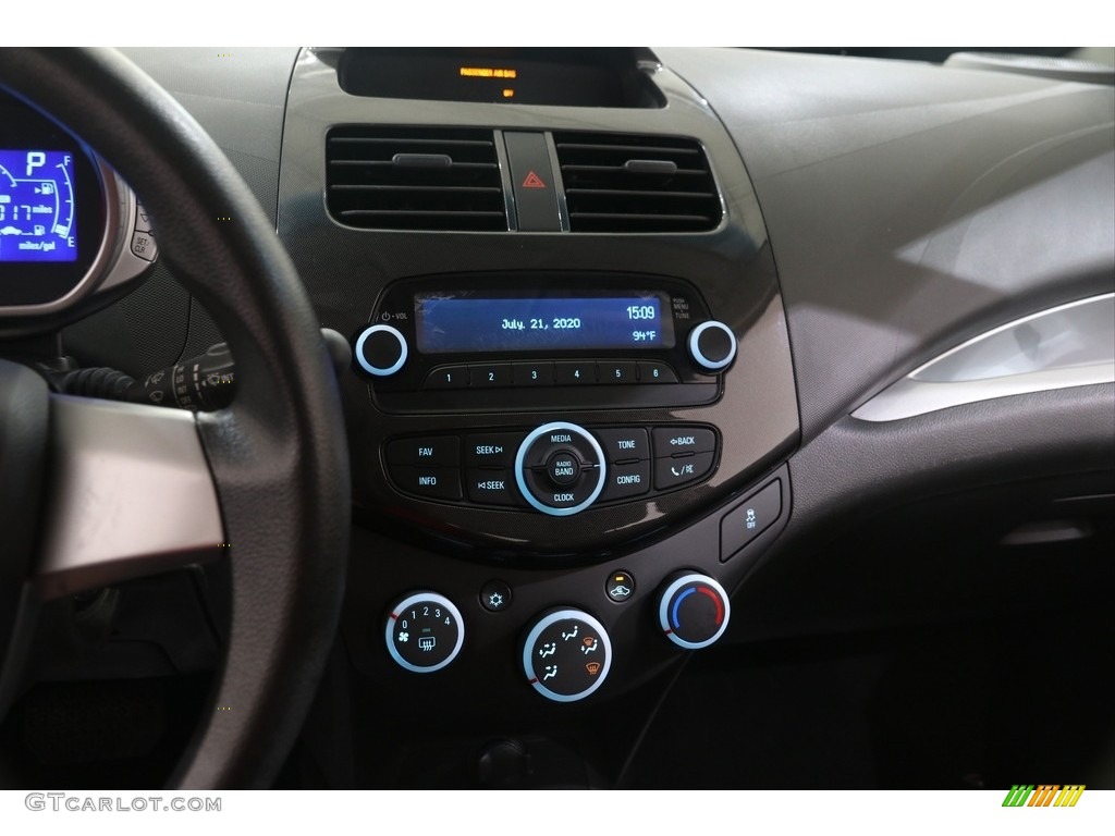 2014 Spark LS - Silver Ice / Silver/Silver photo #9