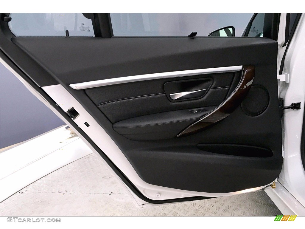 2017 BMW 3 Series 330i xDrive Sports Wagon Black Door Panel Photo #138861512