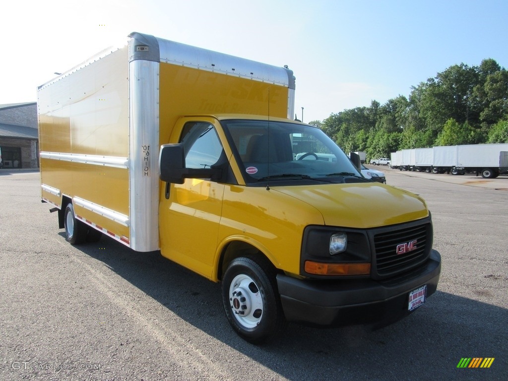 2015 Savana Cutaway 3500 Commercial Moving Truck - Yellow / Pewter photo #1