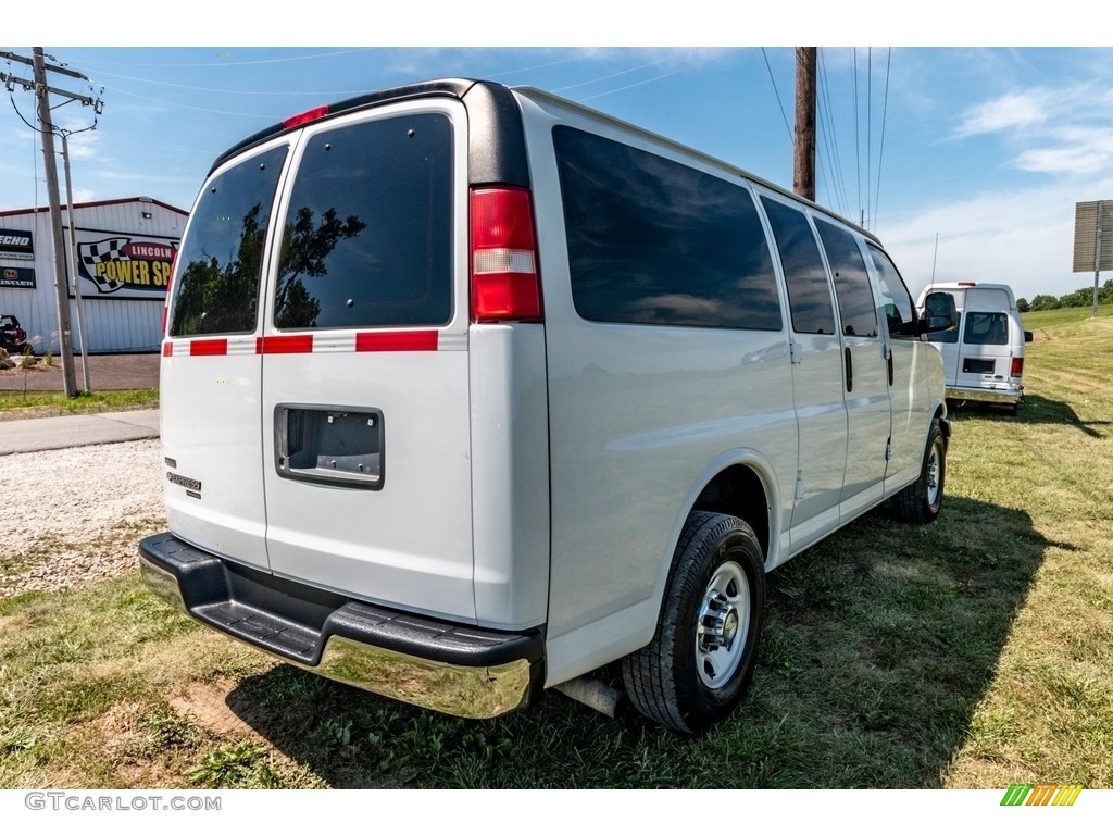 2011 Express LT 3500 Passenger Van - Summit White / Neutral photo #10