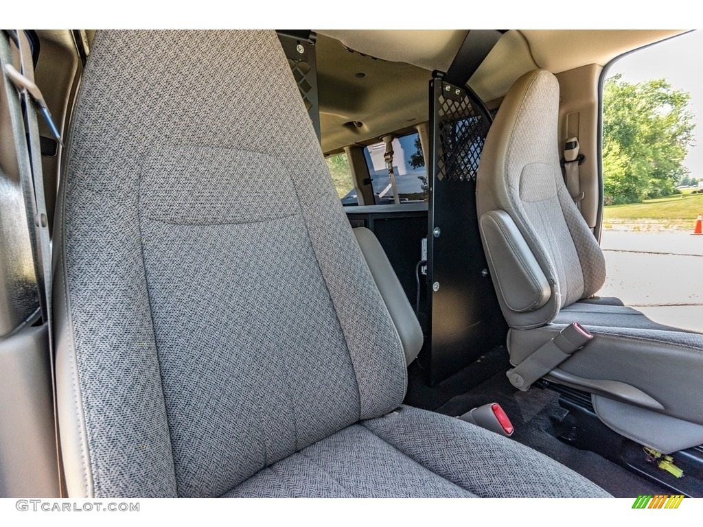 2011 Express LT 3500 Passenger Van - Summit White / Neutral photo #30