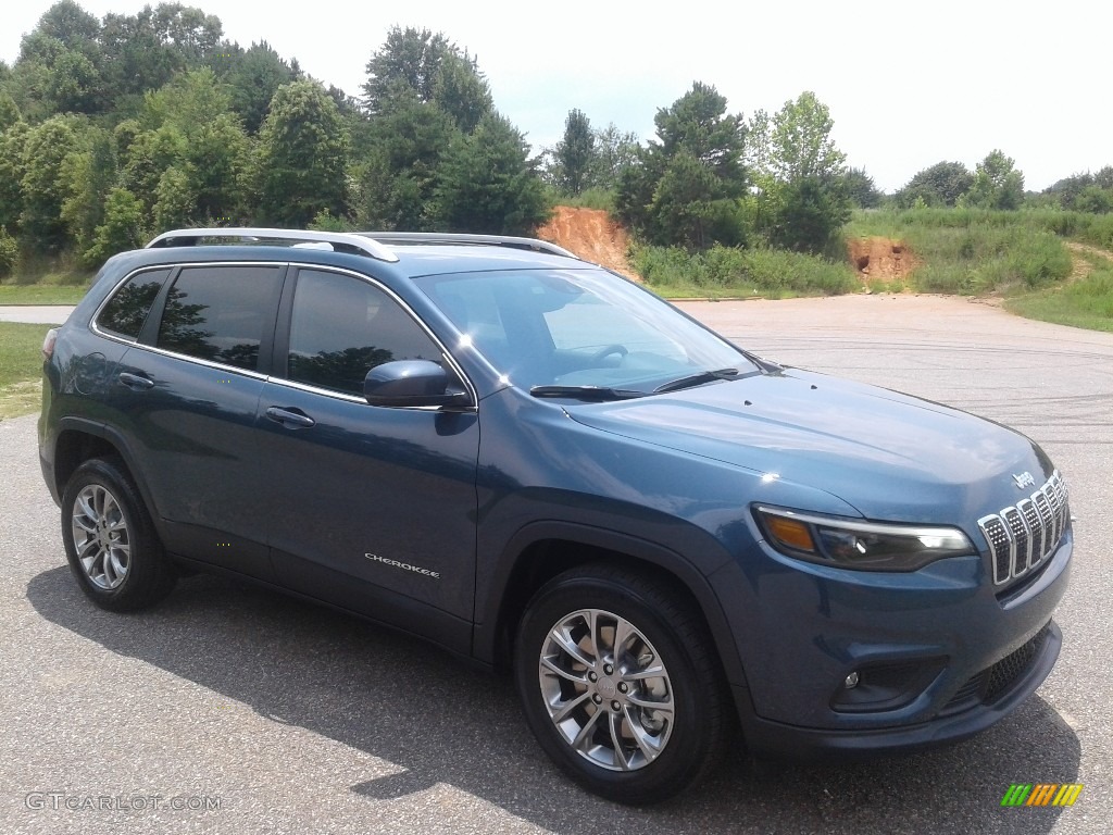 2020 Cherokee Latitude Plus - Blue Shade Pearl / Black photo #4