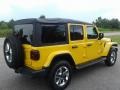 Hellayella - Wrangler Unlimited Sahara 4x4 Photo No. 6