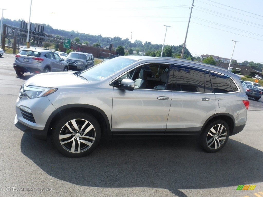 Lunar Silver Metallic 2016 Honda Pilot Touring AWD Exterior Photo #138872294