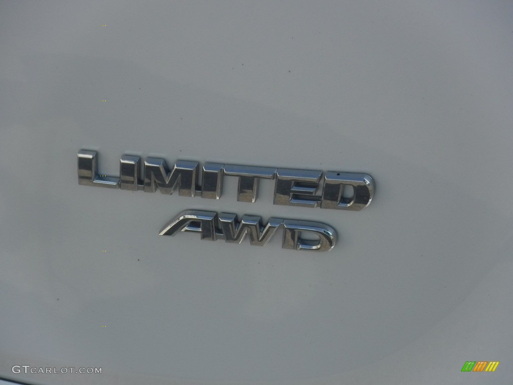 2016 RAV4 Limited - Blizzard Pearl / Nutmeg photo #9