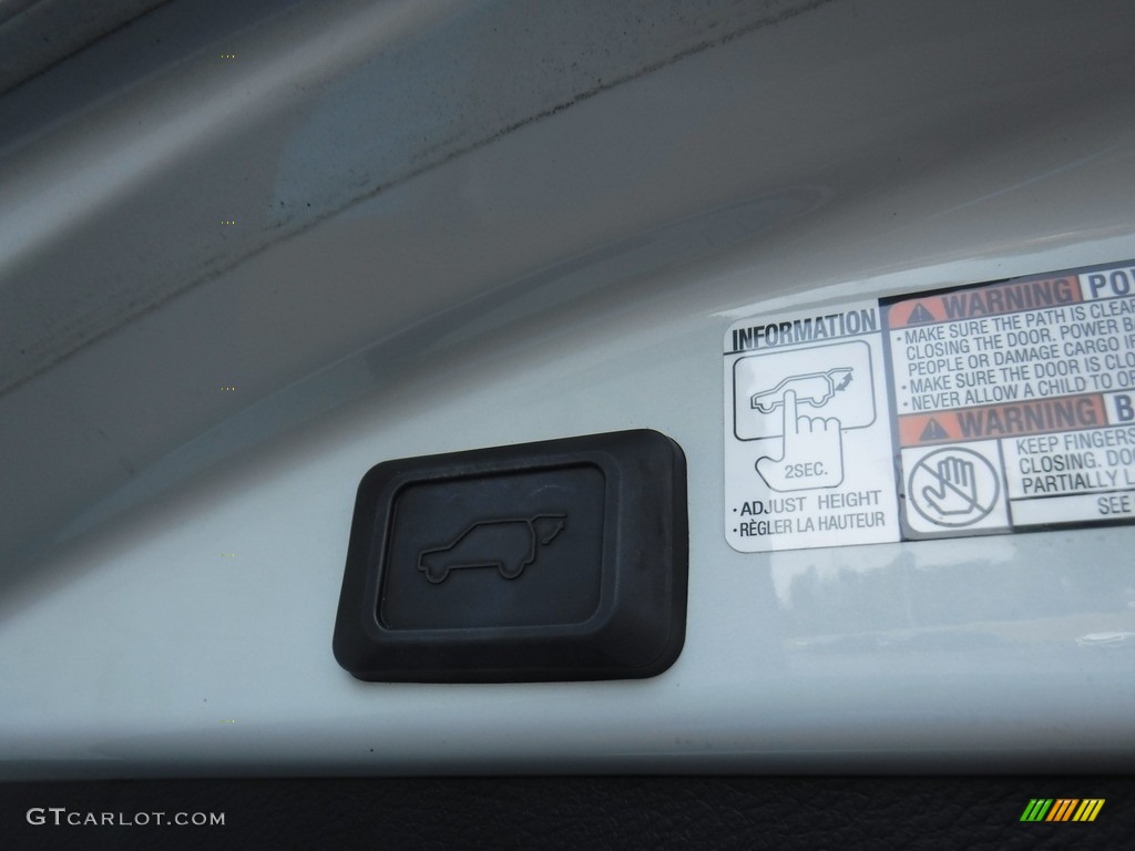 2016 RAV4 Limited - Blizzard Pearl / Nutmeg photo #30