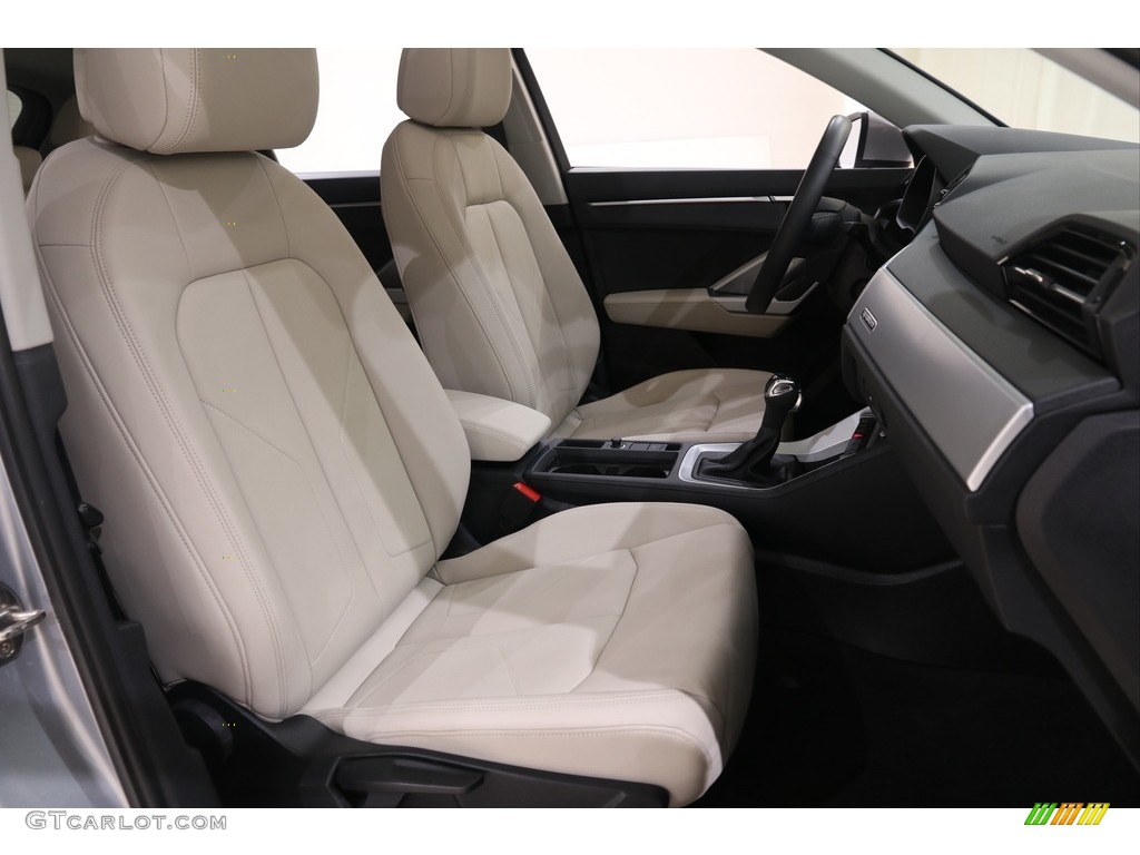Pearl Beige Interior 2019 Audi Q3 Premium quattro Photo #138875216