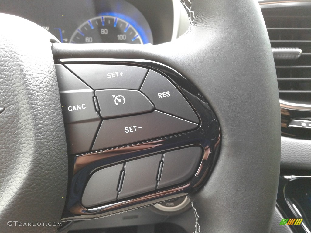 2020 Chrysler Pacifica Touring L Black Steering Wheel Photo #138878099
