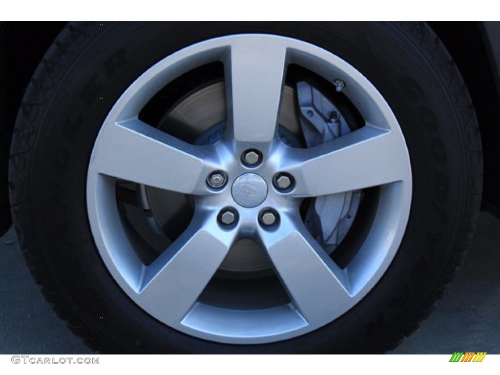 2020 Land Rover Defender 110 First Edition Wheel Photos