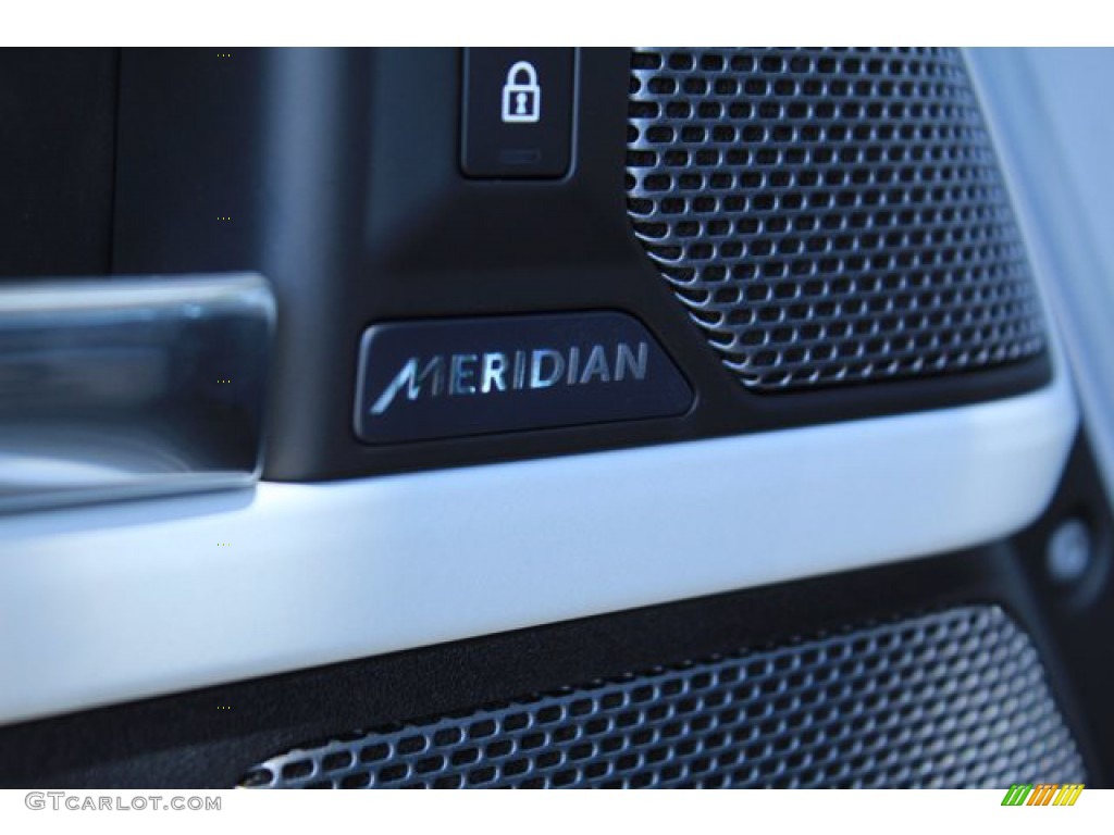 2020 Defender 110 First Edition - Indus Silver Metallic / Ebony photo #8