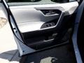 Super White - RAV4 XLE AWD Photo No. 23