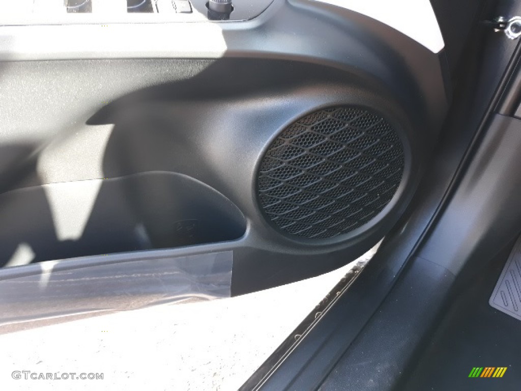 2020 Prius LE - Magnetic Gray Metallic / Moonstone photo #9