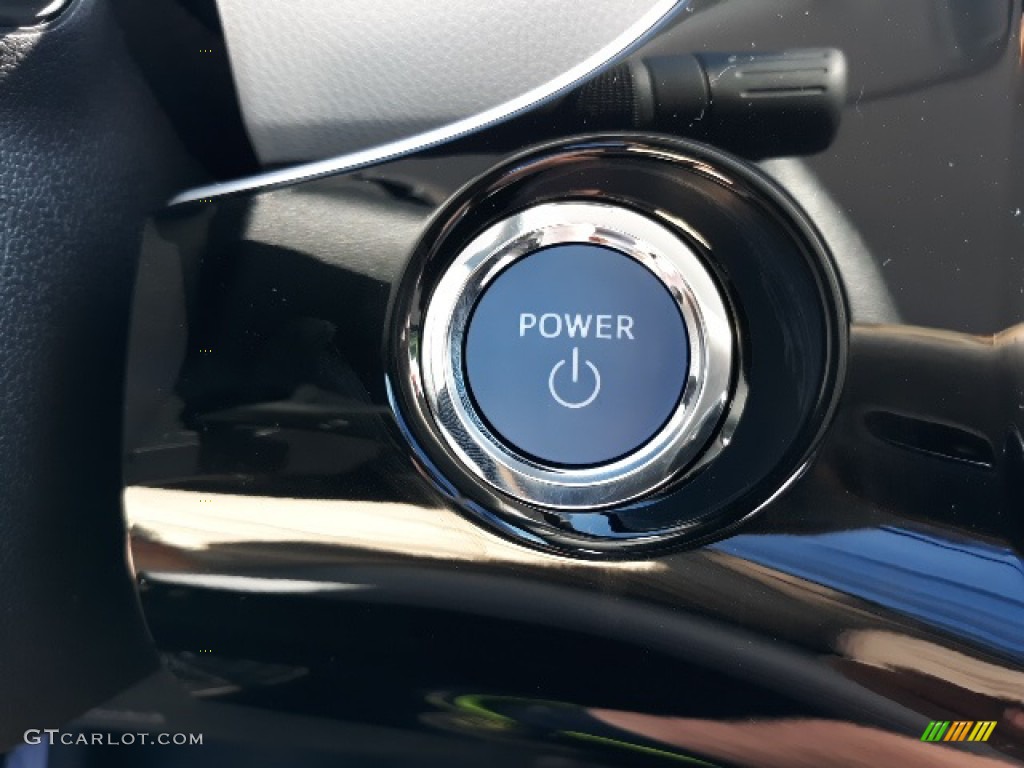 2020 Prius LE - Magnetic Gray Metallic / Moonstone photo #11