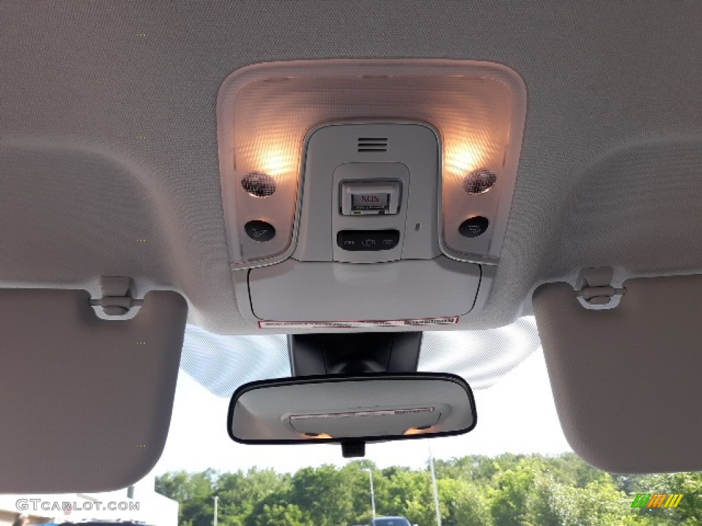 2020 Prius LE - Magnetic Gray Metallic / Moonstone photo #16