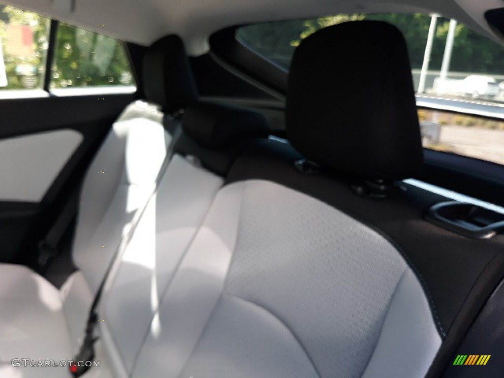 2020 Prius LE - Magnetic Gray Metallic / Moonstone photo #24