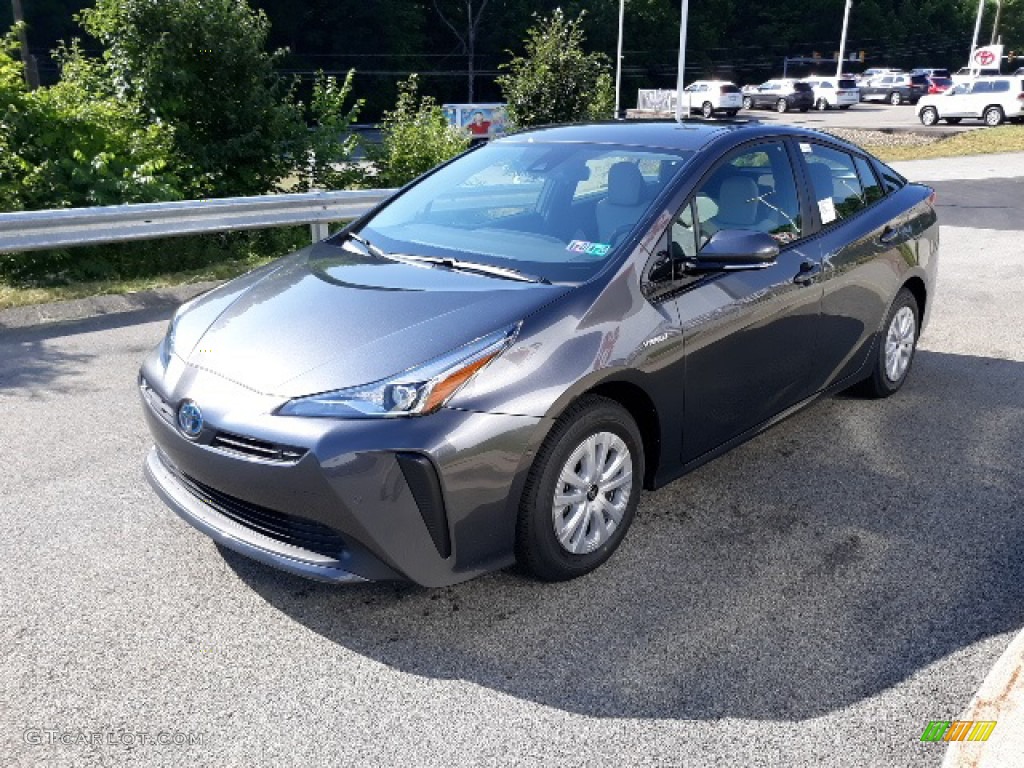 2020 Prius LE - Magnetic Gray Metallic / Moonstone photo #26