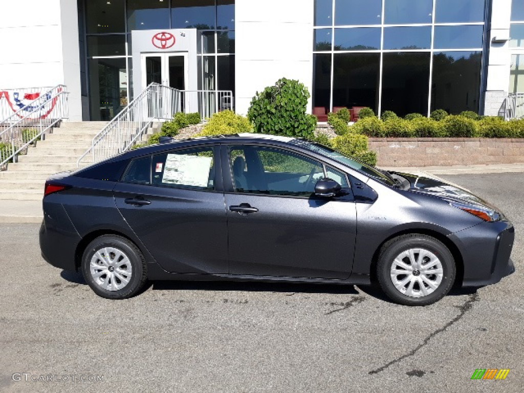 2020 Prius LE - Magnetic Gray Metallic / Moonstone photo #29