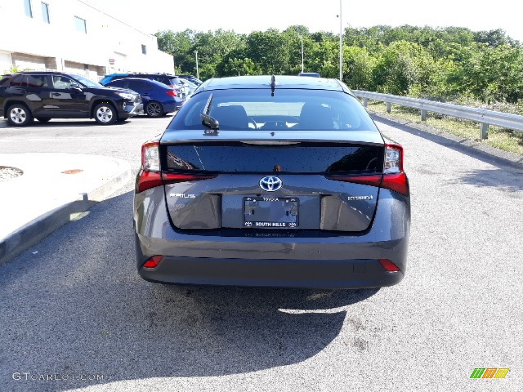 2020 Prius LE - Magnetic Gray Metallic / Moonstone photo #31