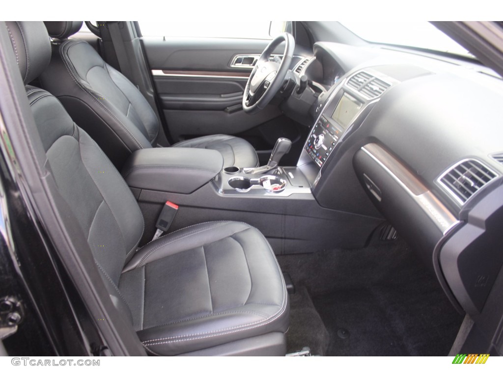 2017 Explorer Limited - Shadow Black / Ebony Black photo #34