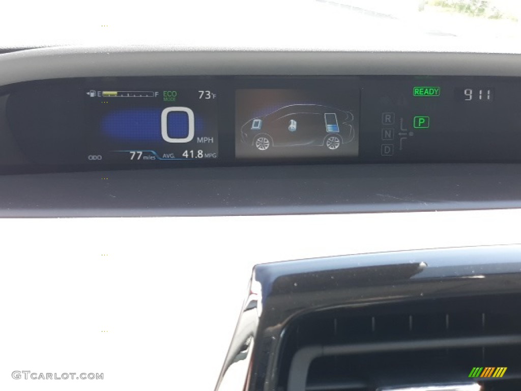 2020 Prius LE - Magnetic Gray Metallic / Moonstone photo #37