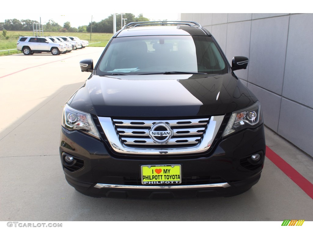2017 Pathfinder Platinum - Magnetic Black / Charcoal photo #3