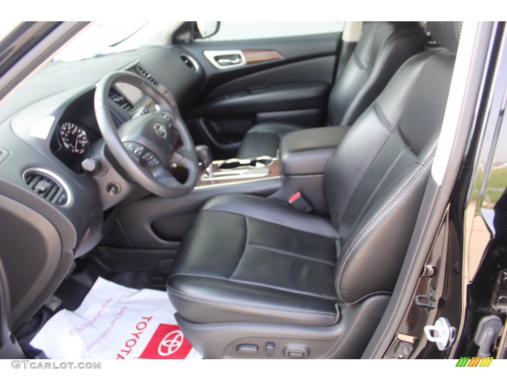 2017 Pathfinder Platinum - Magnetic Black / Charcoal photo #10