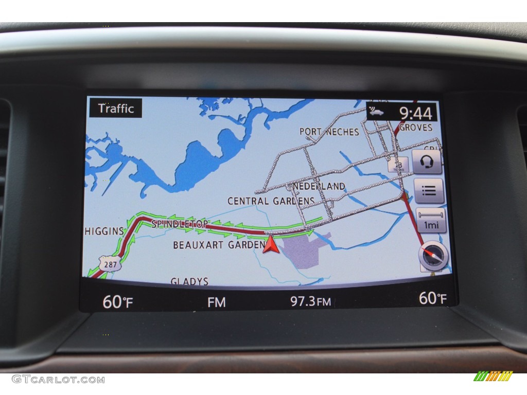 2017 Pathfinder Platinum - Magnetic Black / Charcoal photo #13