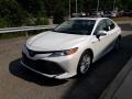 Platinum White Pearl - Camry Hybrid XLE Photo No. 29