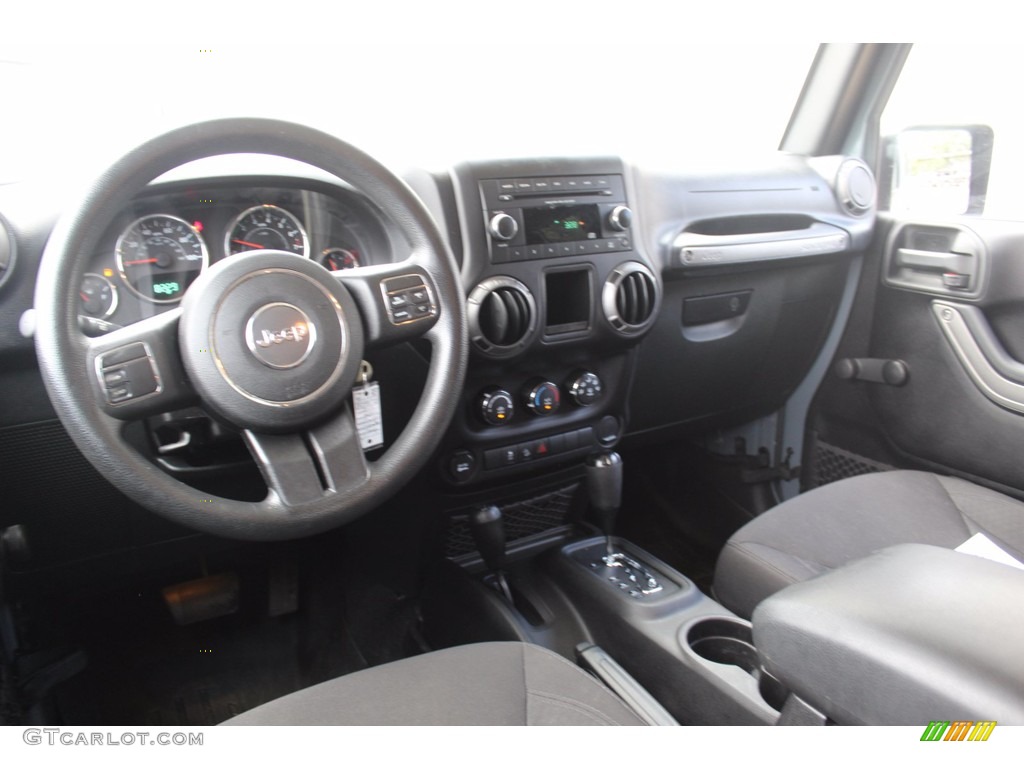 2015 Wrangler Unlimited Sport 4x4 - Anvil / Black photo #19