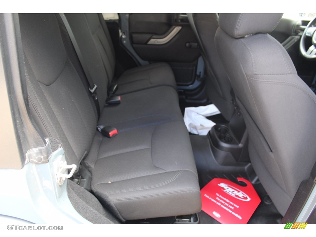 2015 Wrangler Unlimited Sport 4x4 - Anvil / Black photo #23