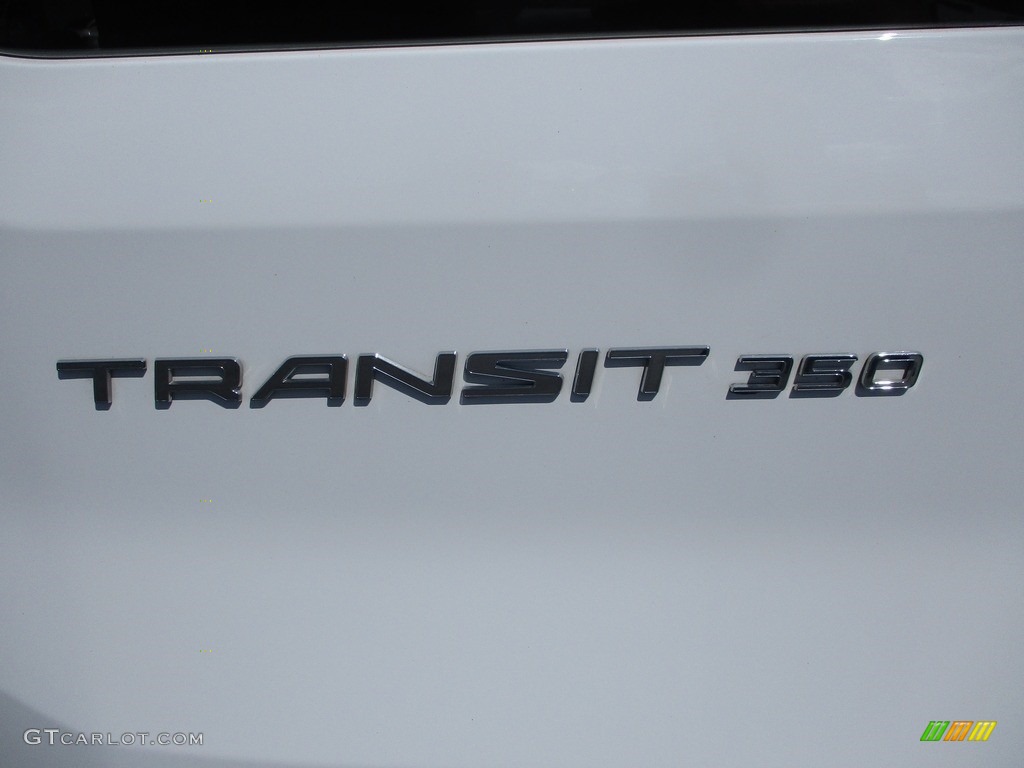 2019 Transit Passenger Wagon XLT 350 MR Long - Oxford White / Pewter photo #29