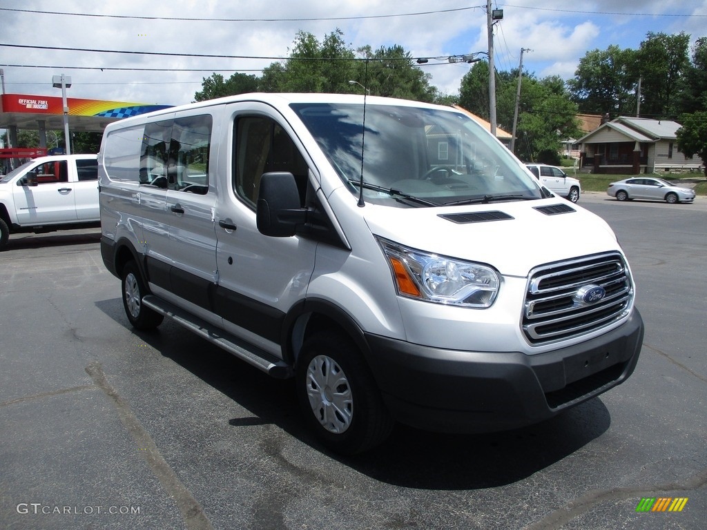 2019 Transit Van 250 LR Regular - Oxford White / Charcoal black photo #5