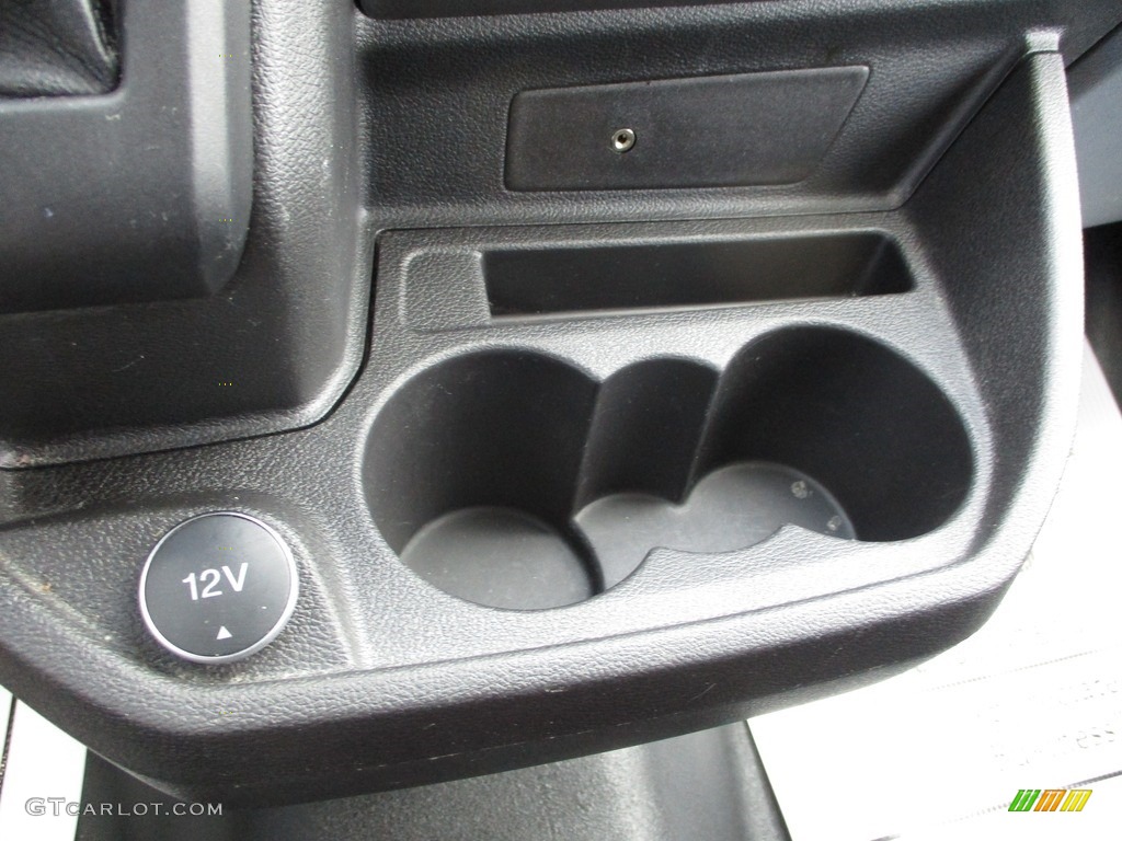 2019 Transit Van 250 LR Regular - Oxford White / Charcoal black photo #21