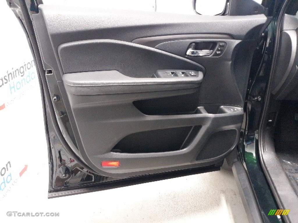2020 Passport EX-L AWD - Black Forest Pearl / Gray photo #22