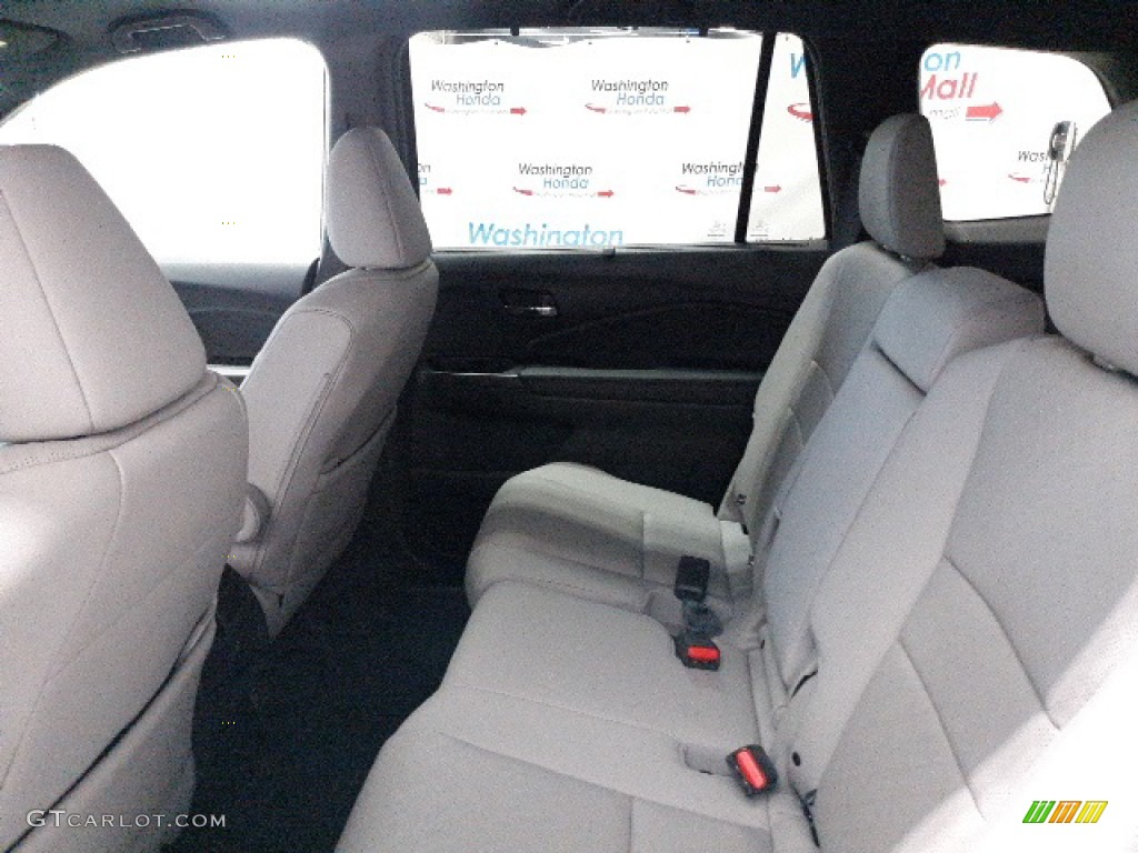 2020 Passport EX-L AWD - Black Forest Pearl / Gray photo #24