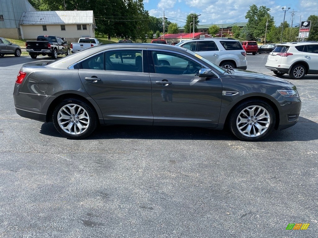 2016 Taurus Limited - Magnetic / Charcoal Black photo #5