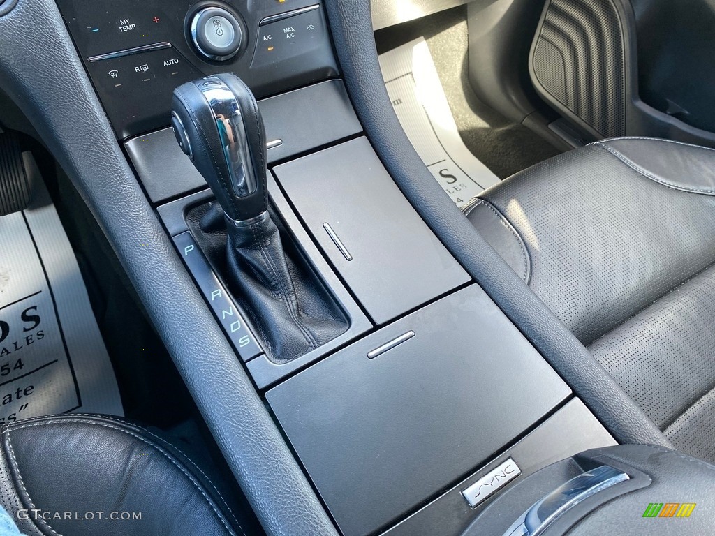 2016 Taurus Limited - Magnetic / Charcoal Black photo #33