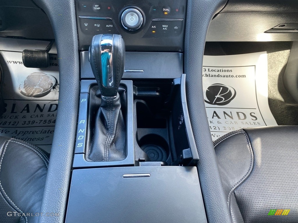 2016 Taurus Limited - Magnetic / Charcoal Black photo #35