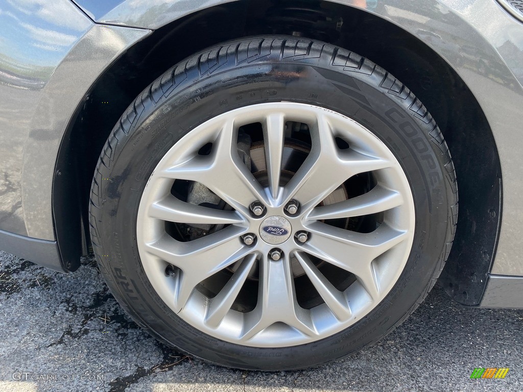 2016 Taurus Limited - Magnetic / Charcoal Black photo #43