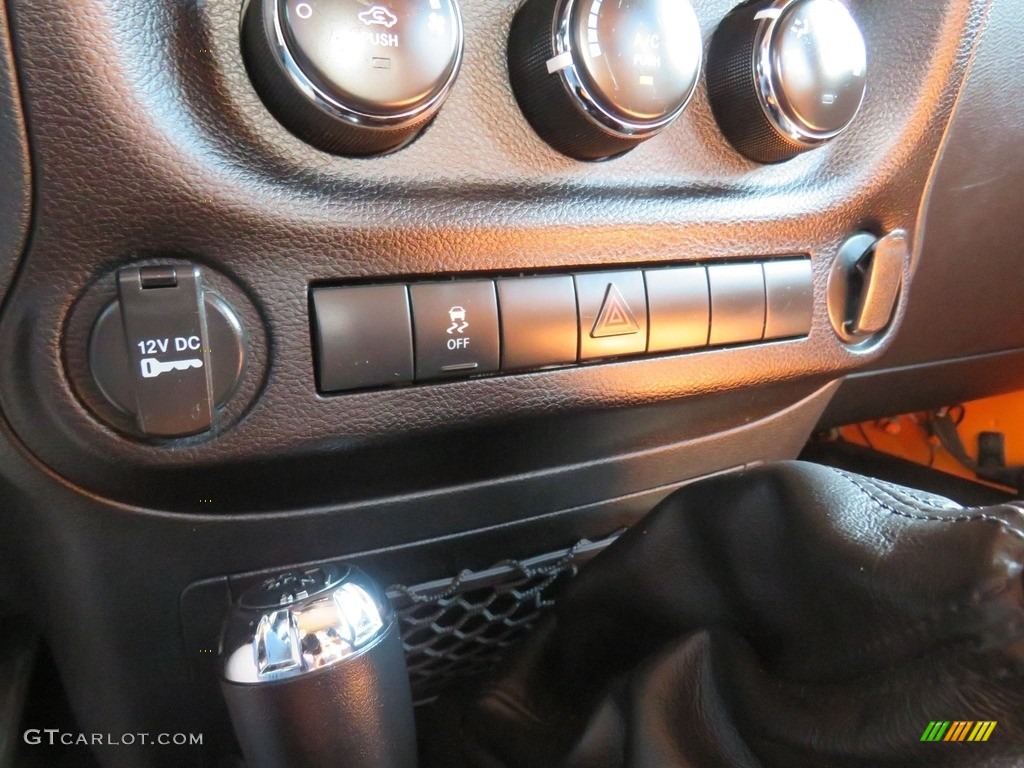 2012 Wrangler Unlimited Sport 4x4 - Crush Orange / Black photo #27