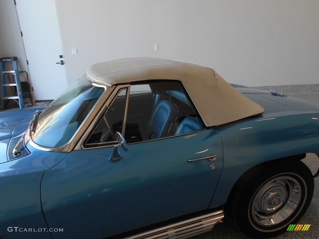 1967 Corvette Convertible - Marina Blue / Bright Blue photo #16