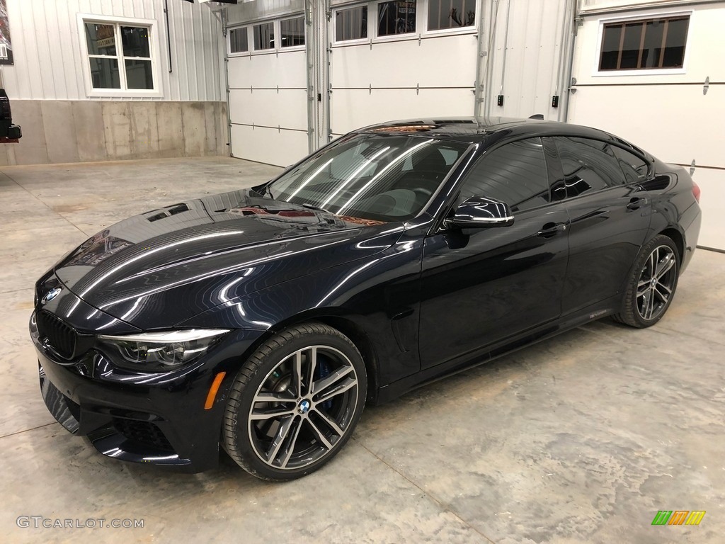 Carbon Black Metallic BMW 4 Series